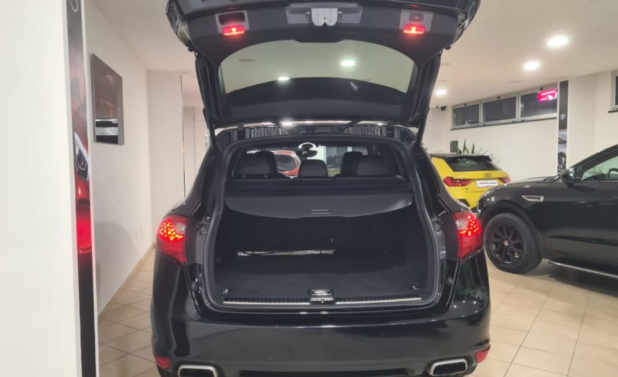 Porsche Cayenne Cayenne 3.0 V6 tdi 245cv tiptronic