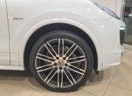 Porsche Cayenne 3.0 Platinum Edition tiptronic