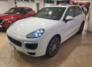 Porsche Cayenne 3.0 Platinum Edition tiptronic