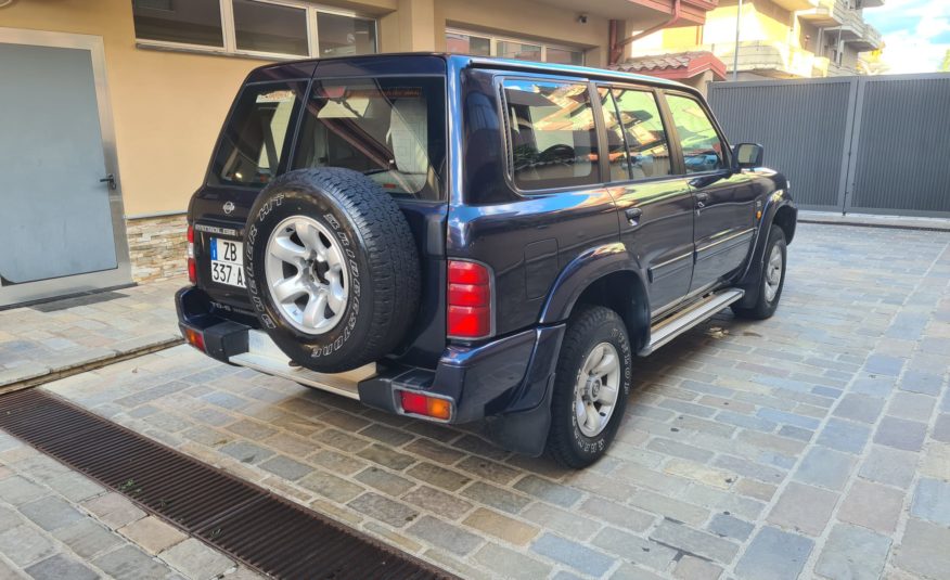 Nissan Patrol GR SW 2.8 td SE