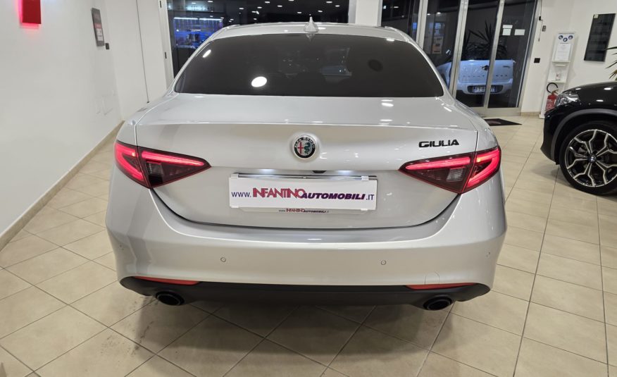 Alfa Romeo Giulia Giulia 2.2 t Sprint 190cv auto