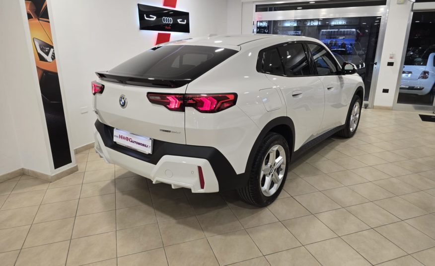 BMW X2 sdrive 18d auto