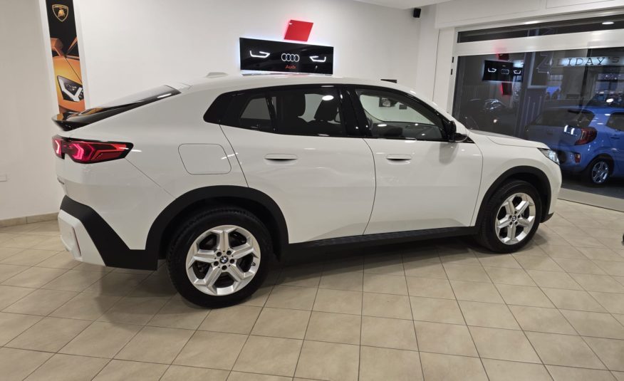 BMW X2 sdrive 18d auto